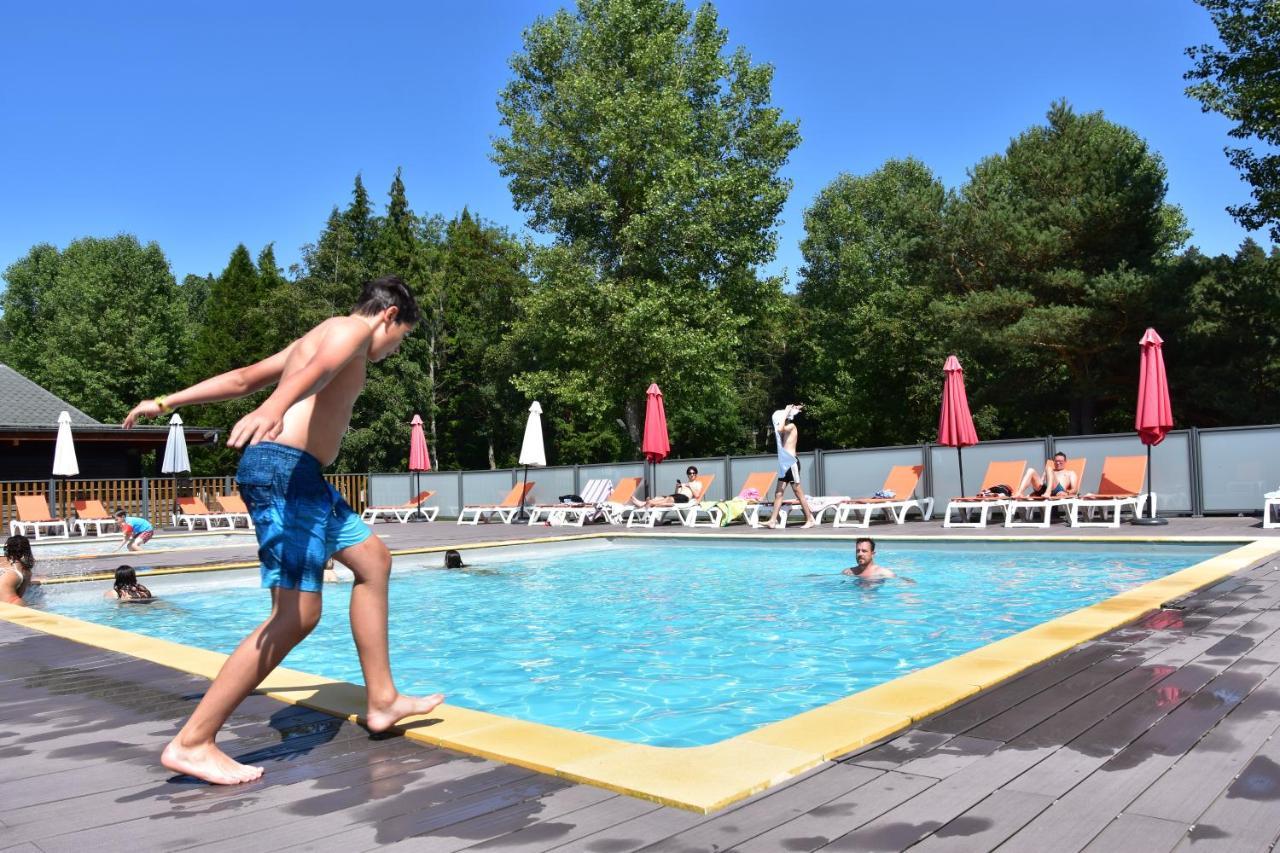 Hotel Domaine Du Lac Chambon 뮈롤 외부 사진